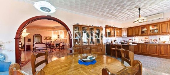 3 غرف نوم بنغالو في Marsaxlokk, Malta رقم 2444 7