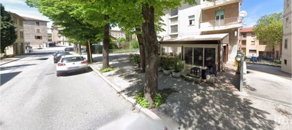 3 rooms Commercial property in Matelica, Italy No. 82802 4