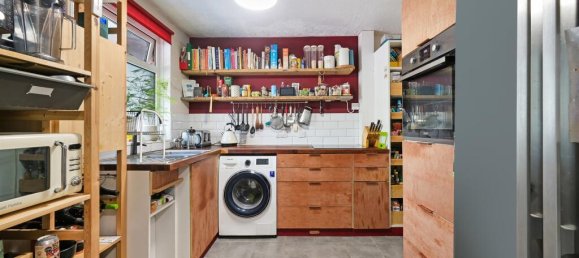 1 bedroom Apartment in London, United Kingdom No. 9901 23