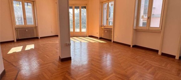 7 Schlafzimmer Wohnung in Varese, Italy, Nr. 361265 8