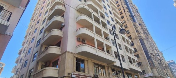 Apartamento de 3 dormitorios en Nasimi, Azerbaijan No. 1794 5