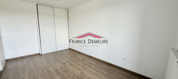 2 Schlafzimmer Wohnung in Franconville, France, Nr. 301923 8