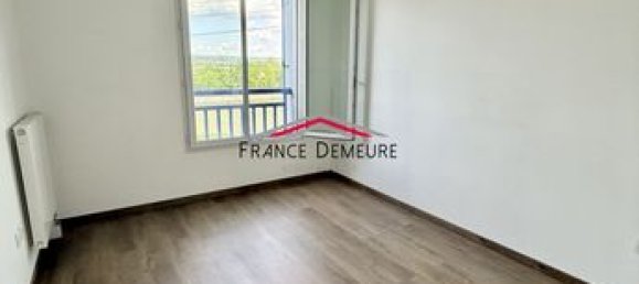 2 Schlafzimmer Wohnung in Franconville, France, Nr. 301923 11