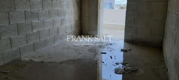 Maisonette de 3 dormitorios en Kercem, Malta No. 670 14