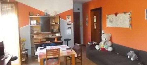 2 bedrooms Apartment in Brembate, Italy No. 369901 2