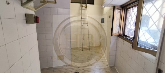 172m² Commercial property in Cavaria con Premezzo, Italy No. 361234 10