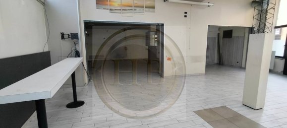 172m² Commercial property in Cavaria con Premezzo, Italy No. 361234 4