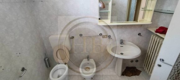 172m² Commercial property in Cavaria con Premezzo, Italy No. 361234 34