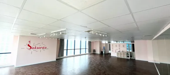 Oficina en Jumeirah Lake Towers, UAE 116 m² No. 106178 6