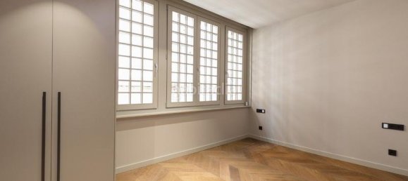 2 bedrooms Penthouse in Ciutat Vella, Spain No. 103336 23