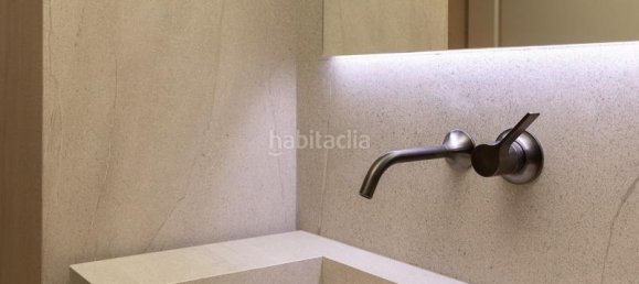 2 bedrooms Penthouse in Ciutat Vella, Spain No. 103336 32