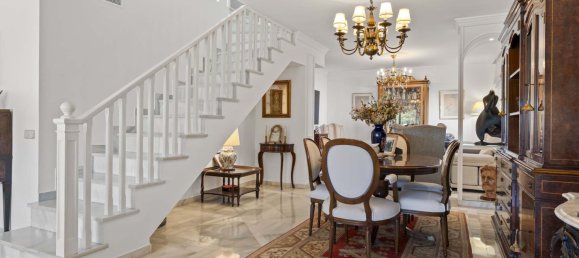 Adosado de 4 dormitorios en Marbella, Spain No. 119846 7