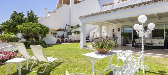 Adosado de 4 dormitorios en Marbella, Spain No. 119846 6