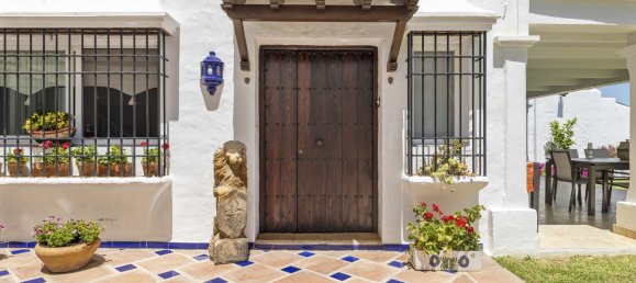 Adosado de 4 dormitorios en Marbella, Spain No. 119846 20