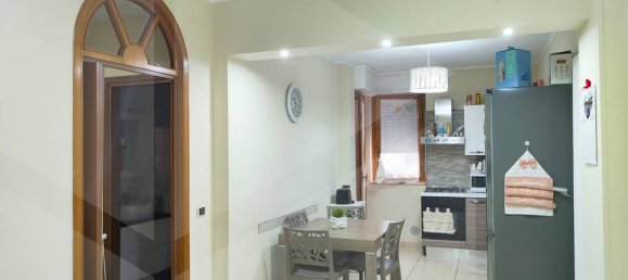 Apartamento de 2 divisões em Modugno, Italy N.º 33845 4
