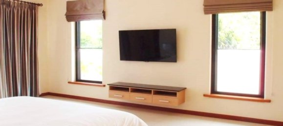 4 bedrooms Cafe / restaurant in Pattaya, Thailand No. 19781 12