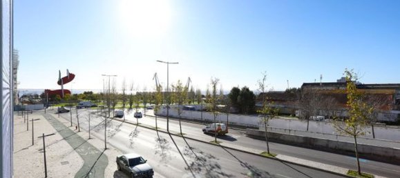 2 bedrooms Apartment in Lisbon, Portugal No. 108329 9