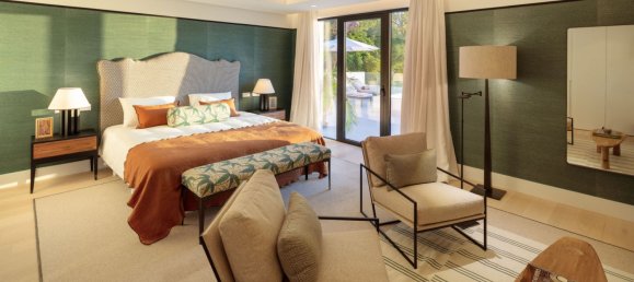 6 bedrooms House in Marbella, Spain No. 20482 11