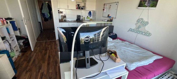 Studio in Munich, Germany No. 292094 6