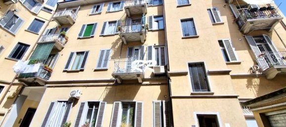 2 bedrooms Apartment in Milan, Italy No. 337870 25