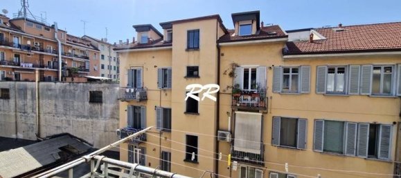 2 bedrooms Apartment in Milan, Italy No. 337870 17