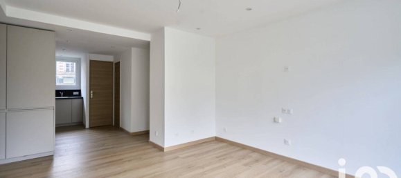 2 bedrooms Apartment in Lille, France No. 156950 10