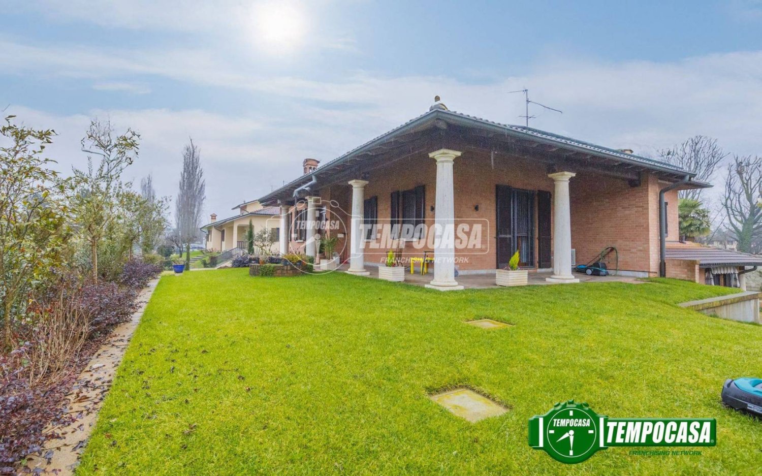 4 chambres Villa à Lacchiarella, Italy No. 14348