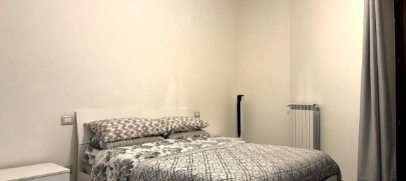 3 rooms Apartment in Frosinone, Italy No. 21111 9