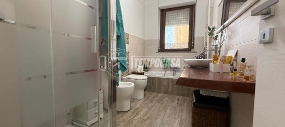 Apartamento de 4 habitaciónes en Alpignano, Italy No. 271220 12