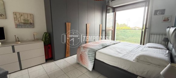 Apartamento de 4 habitaciónes en Alpignano, Italy No. 271220 23