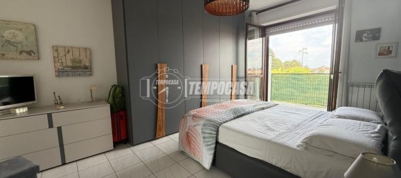 Apartamento de 4 habitaciónes en Alpignano, Italy No. 271220 22
