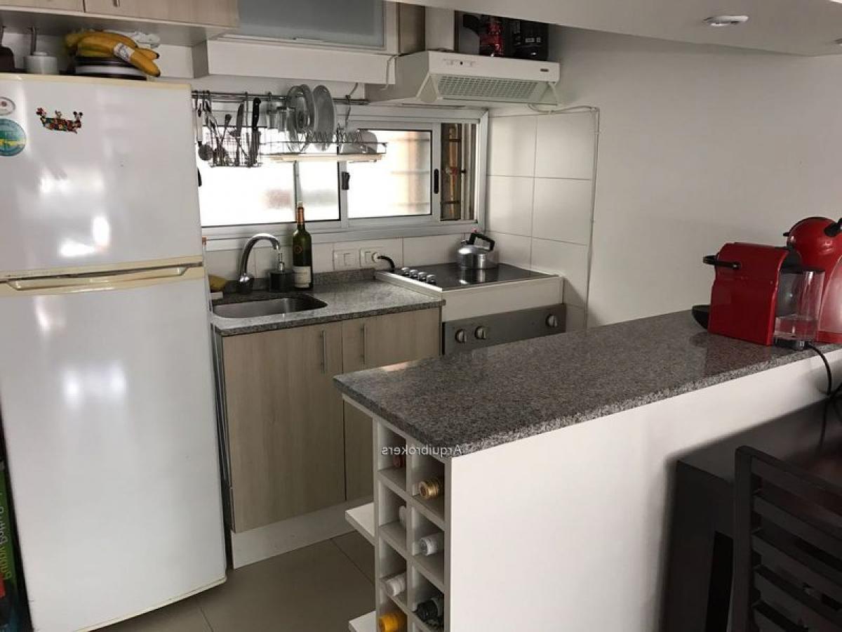 Studio in Montevideo, Uruguay No. 832