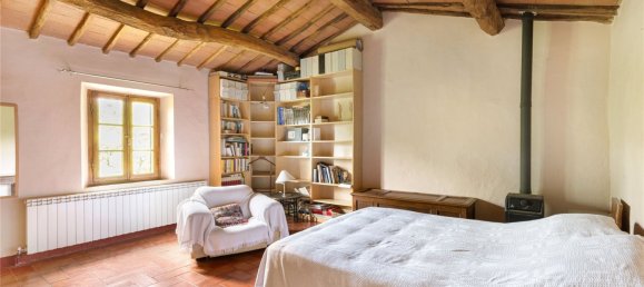 5 bedrooms House in Radda in Chianti, Italy No. 390828 16