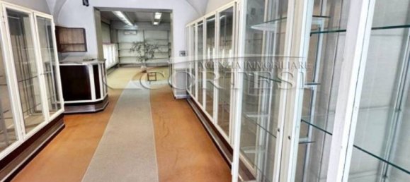 Imóvel comercial de 2 divisões em Perugia, Italy N.º 350692 10