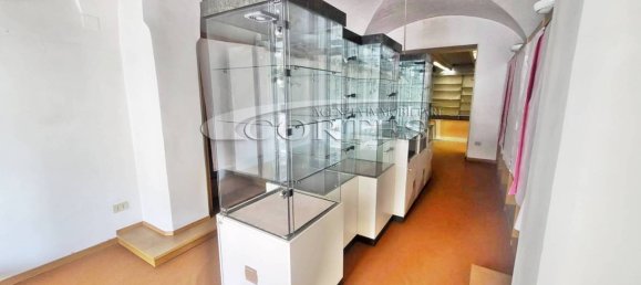 Imóvel comercial de 2 divisões em Perugia, Italy N.º 350692 12
