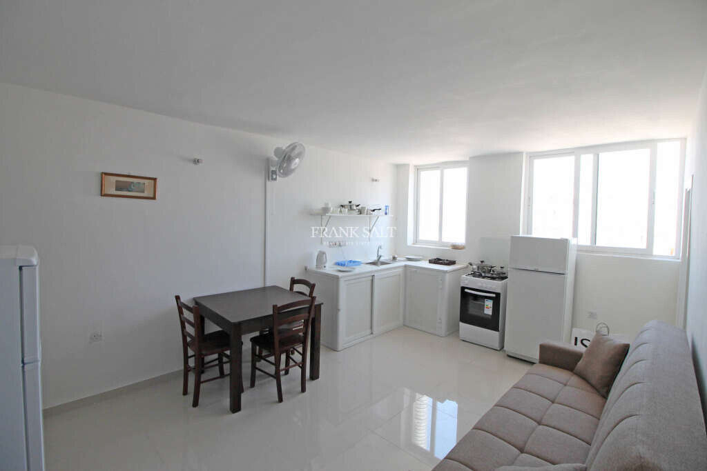 Apartamento T2 em Saint Julian's, Malta N.º 9889