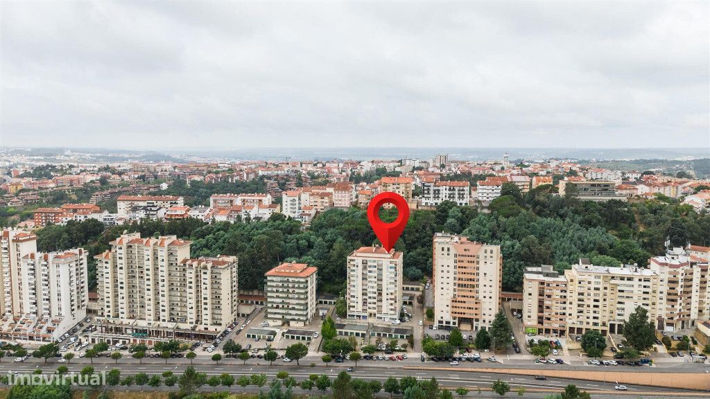 3 bedrooms Apartment in Coimbra, Portugal No. 240098