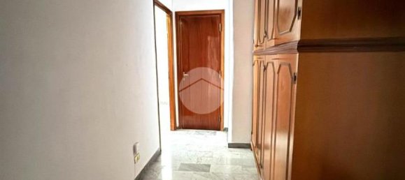 2 rooms Apartment in Rome, Italy No. 16397 5