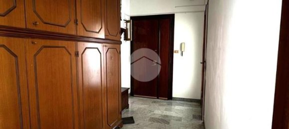 2 rooms Apartment in Rome, Italy No. 16397 6