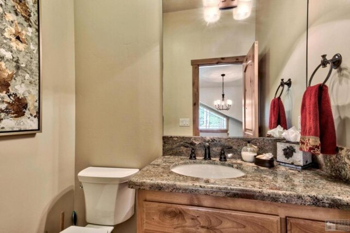 4 bedrooms House in South Lake Tahoe, USA No. 396650