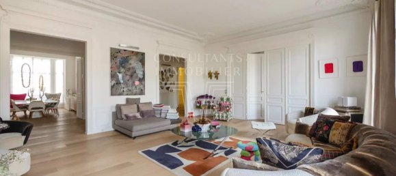 4 bedrooms Apartment in Paris, France No. 120807 4