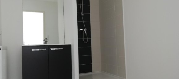 Estudio en Toulouse, France No. 278911 6