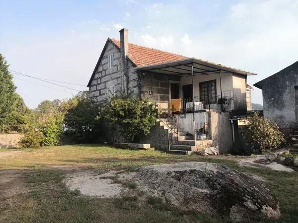 3 غرف نوم منزل في O Carballino, Spain رقم 281019