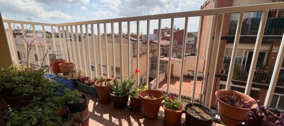3 bedrooms Apartment in Sant Boi de Llobregat, Spain No. 137120 3
