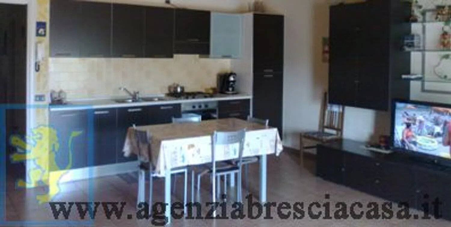 2 bedrooms Apartment in Rovato, Italy No. 261070