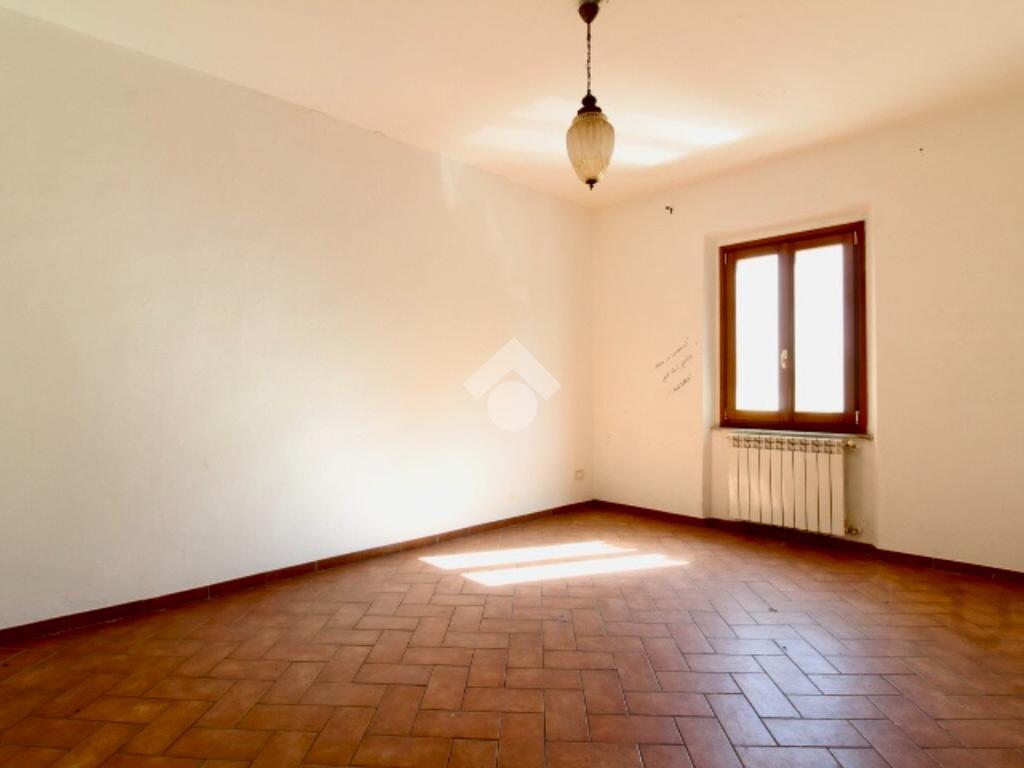 3 bedrooms House in Monsummano Terme, Italy No. 300054