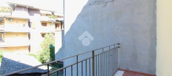 3 bedrooms House in Monsummano Terme, Italy No. 300054 6