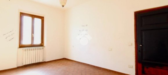 3 bedrooms House in Monsummano Terme, Italy No. 300054 5