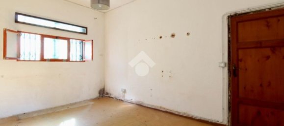 3 bedrooms House in Monsummano Terme, Italy No. 300054 8