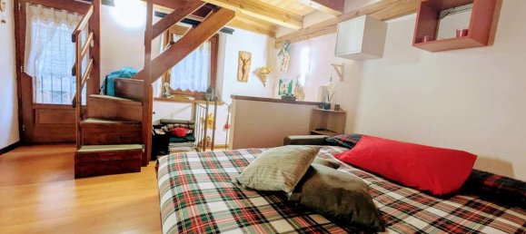 3 rooms House in Fenis, Italy No. 139108 8